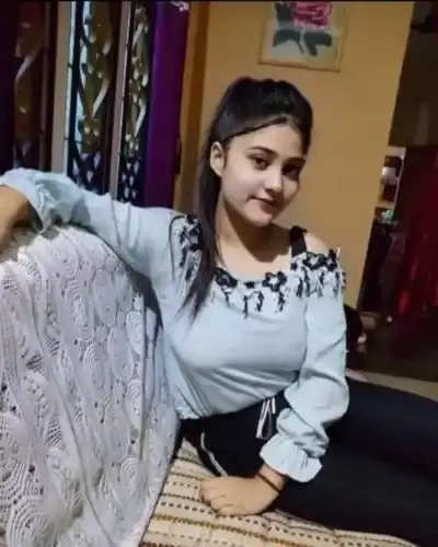 Call Girls Service in Baharampur